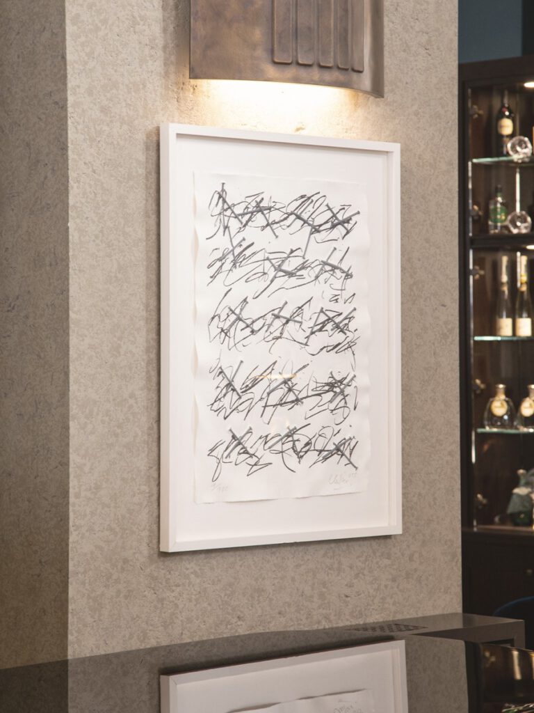 Kunst im Hotel THE WELLEM Düsseldorf von Günther Uecker