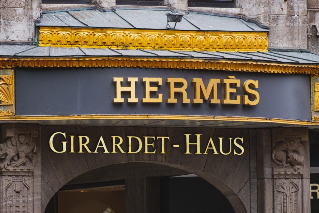 Luxury shopping on the KÖ at Hotel THE WELLEM in Düsseldorf