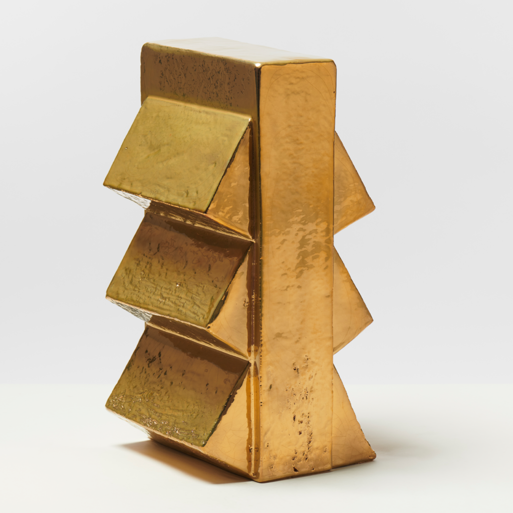 Skulptur Einheit von Heinz Mack im Hotel THE WELLEM Düsseldorf