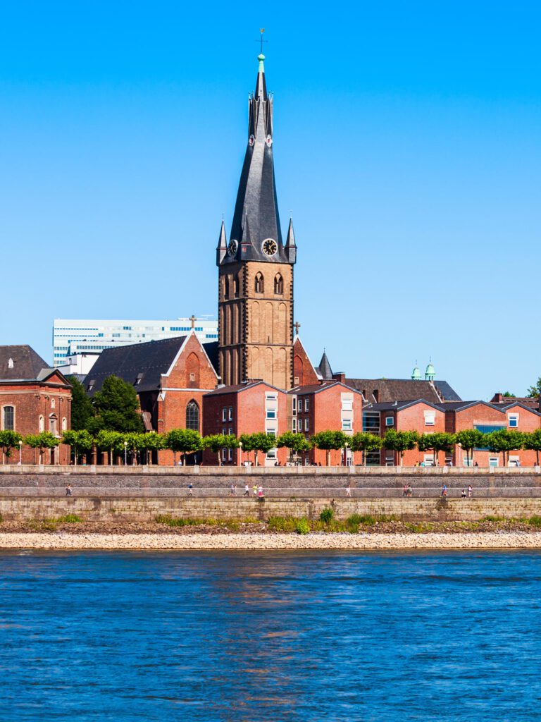 The St. Lambertus Church in Düsseldorf at THE WELLEM Hotel